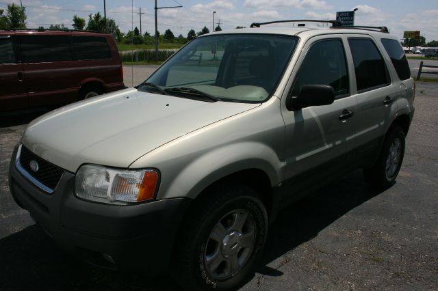 Ford Escape 2003 photo 1