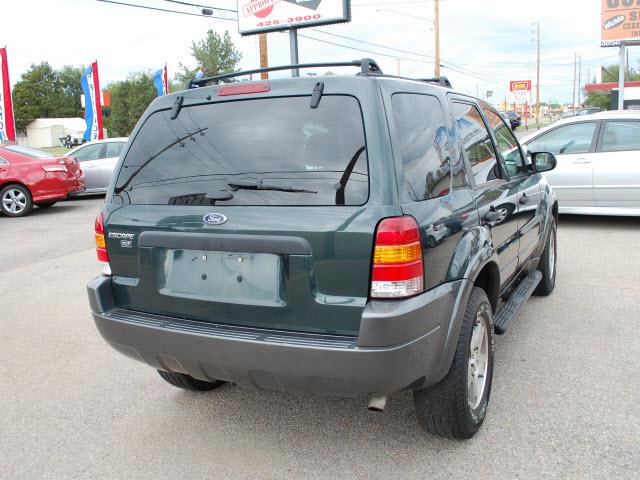 Ford Escape 2003 photo 2