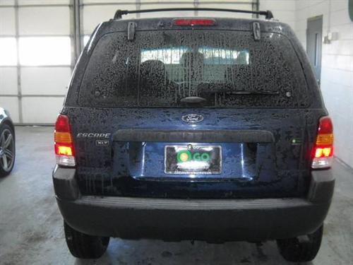 Ford Escape 2003 photo 1