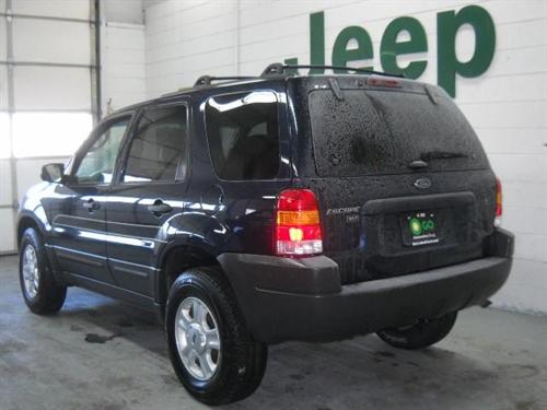 Ford Escape 2003 photo 2