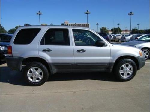 Ford Escape 2003 photo 3