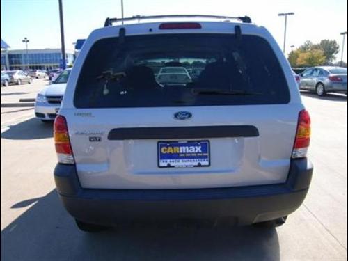 Ford Escape 2003 photo 4