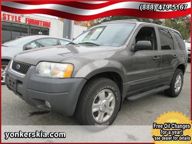 Ford Escape 2003 photo 1