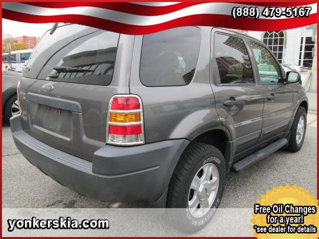 Ford Escape 2003 photo 3