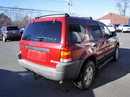 Ford Escape 2003 photo 1