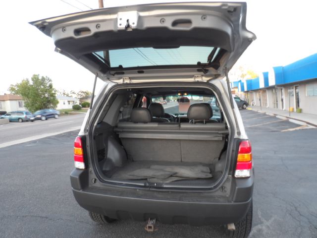 Ford Escape 2003 photo 7