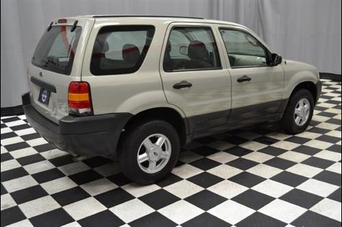 Ford Escape 2003 photo 3