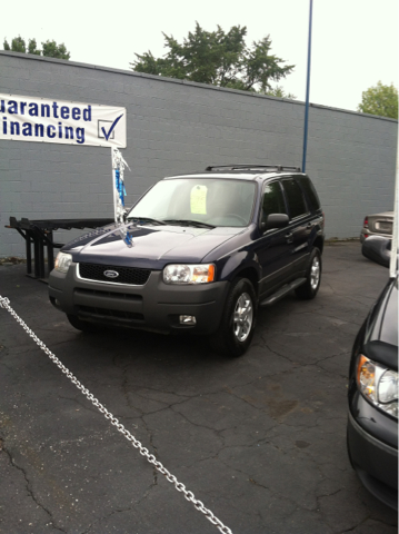 Ford Escape 2003 photo 1