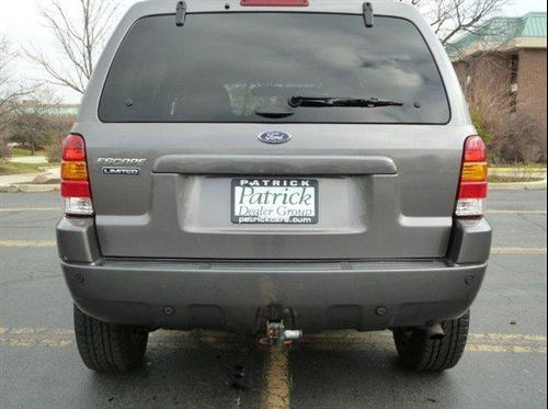 Ford Escape 2003 photo 1