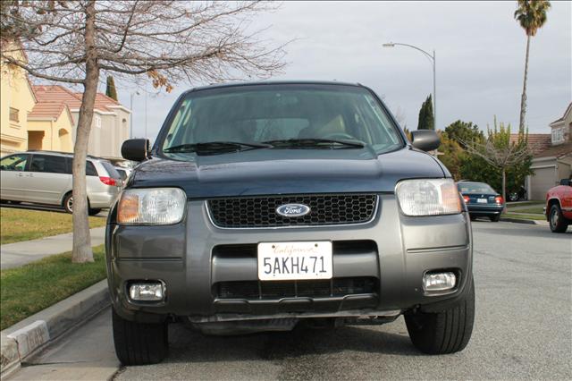 Ford Escape 2003 photo 1