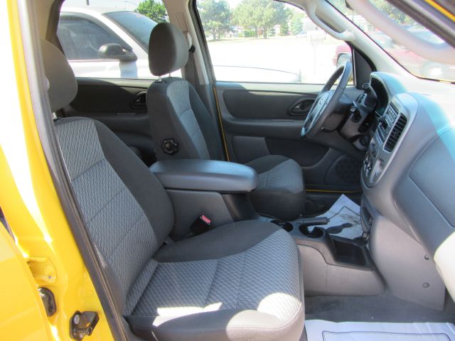 Ford Escape 2003 photo 6