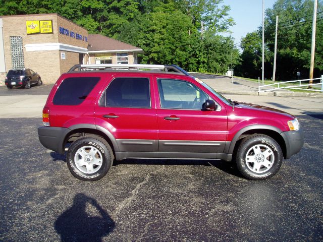 Ford Escape 2003 photo 1