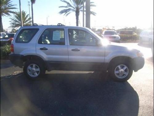 Ford Escape 2003 photo 3