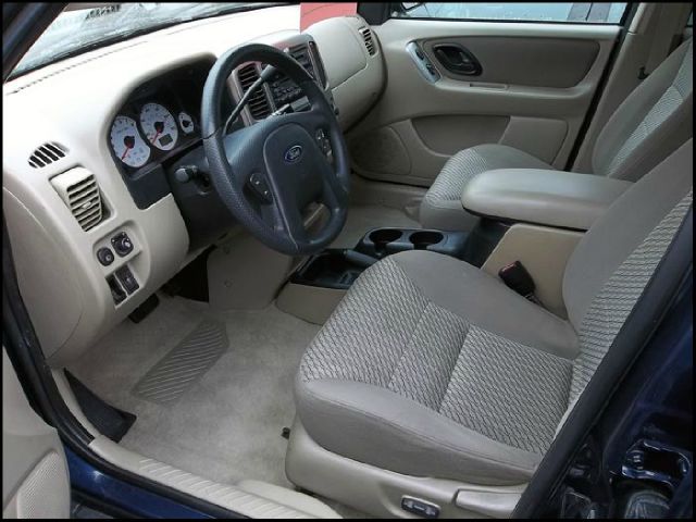 Ford Escape Sxt/4x4 SUV