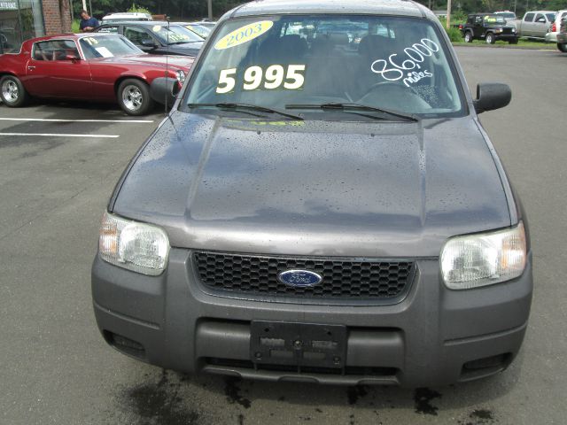 Ford Escape 2003 photo 1