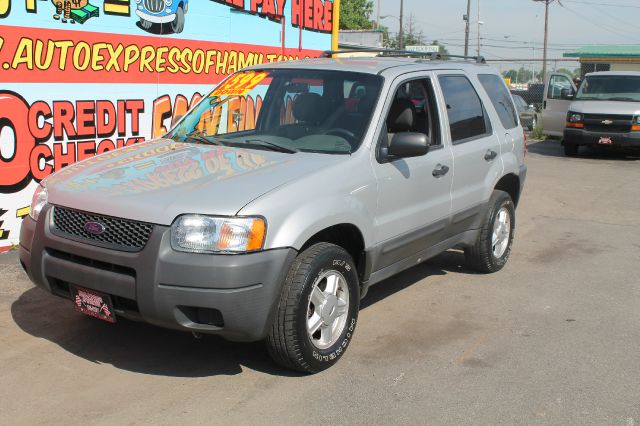 Ford Escape 2003 photo 1