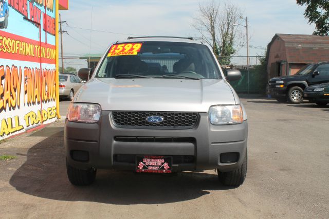 Ford Escape 2003 photo 2