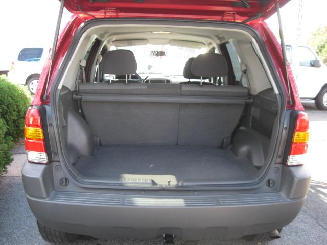 Ford Escape 2004 photo 5