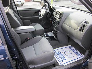 Ford Escape 2004 photo 3