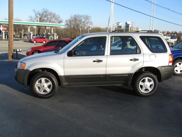 Ford Escape 2004 photo 4