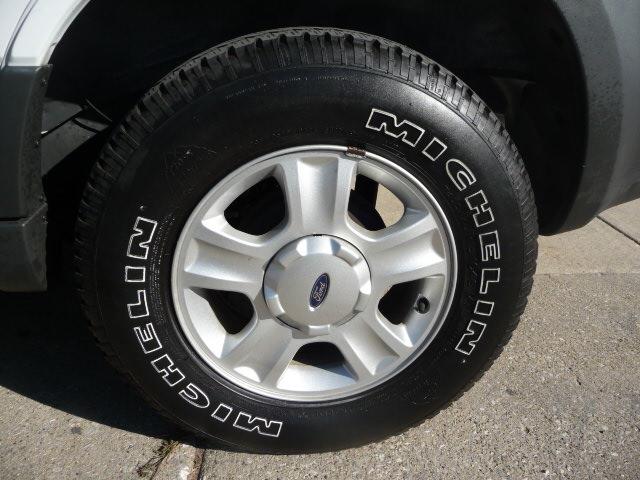 Ford Escape 2004 photo 4