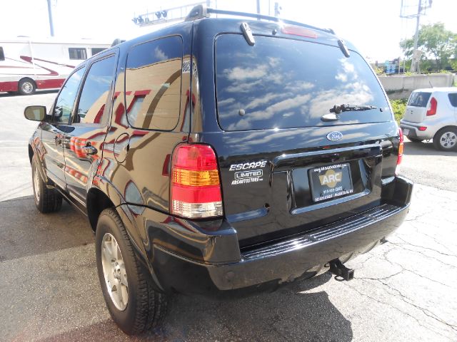 Ford Escape 2004 photo 6