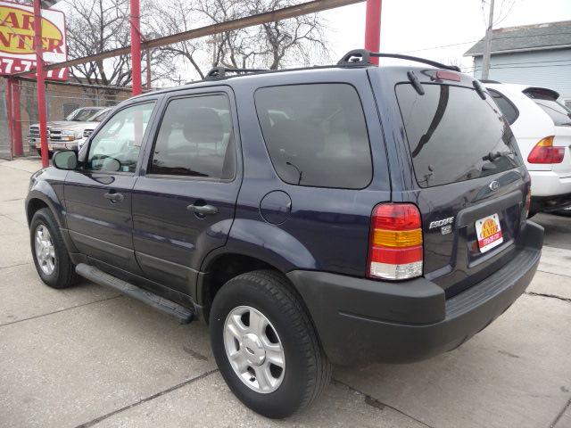 Ford Escape 2004 photo 4