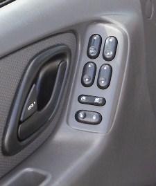 Ford Escape 2004 photo 4