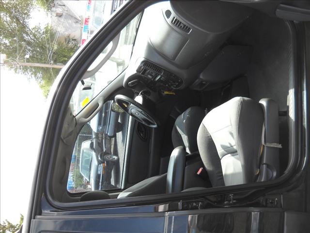 Ford Escape 2004 photo 5