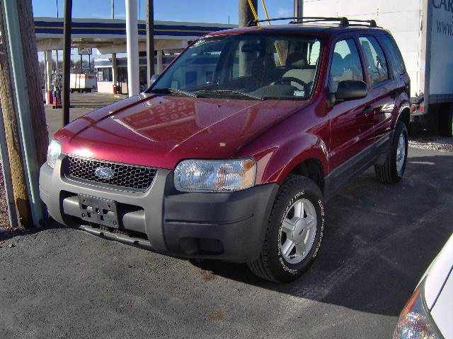 Ford Escape 2004 photo 1