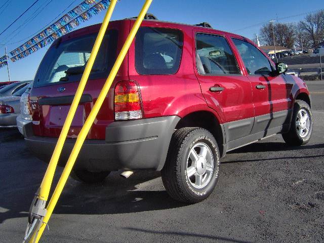 Ford Escape 2004 photo 3