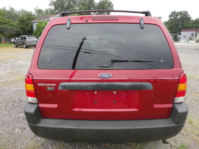 Ford Escape 2004 photo 3