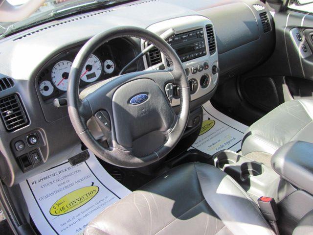 Ford Escape 2004 photo 5