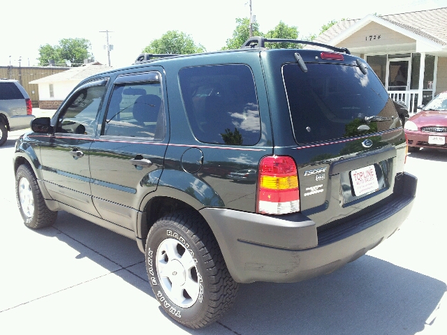 Ford Escape 2004 photo 8