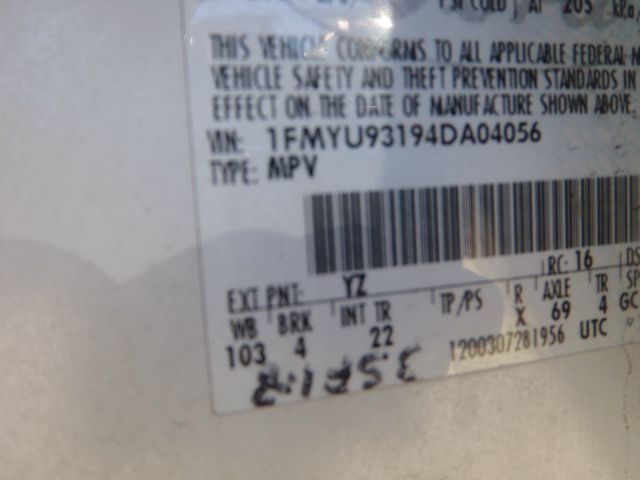 Ford Escape 2004 photo 1