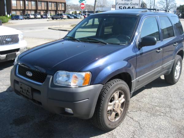 Ford Escape ESi Sport Utility