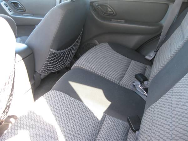 Ford Escape 2004 photo 5