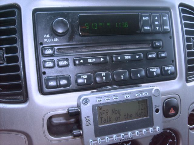 Ford Escape 2004 photo 26