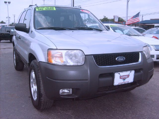 Ford Escape 2004 photo 35