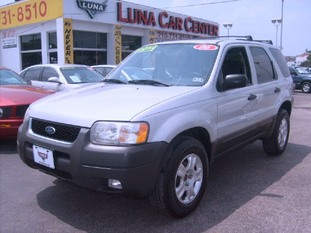 Ford Escape 2004 photo 7