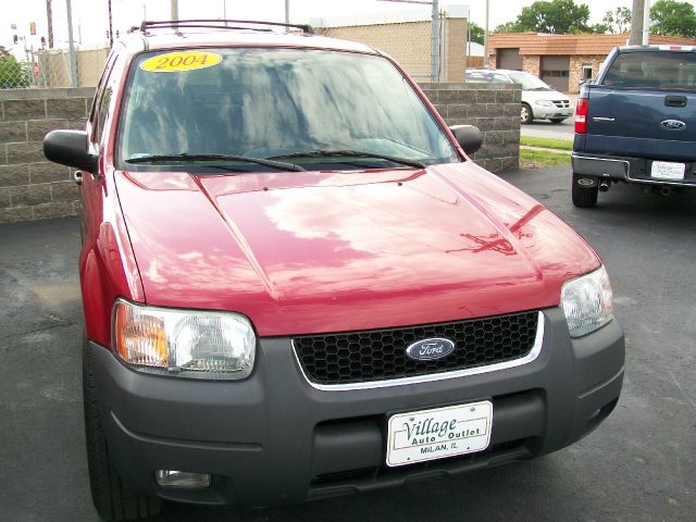 Ford Escape 2004 photo 2