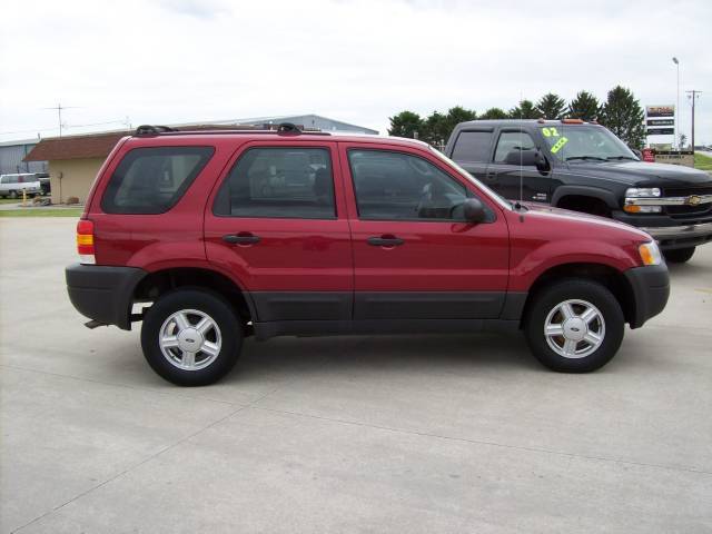 Ford Escape 2004 photo 3