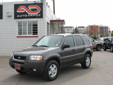 Ford Escape 2004 photo 3