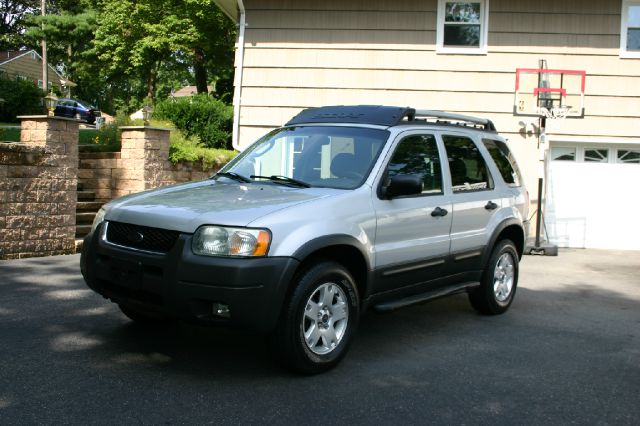 Ford Escape 2004 photo 4