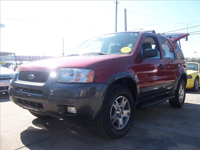 Ford Escape 2004 photo 2