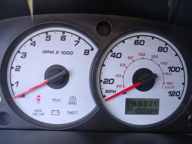 Ford Escape 2004 photo 9