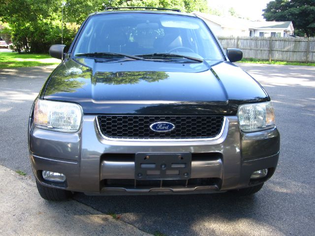 Ford Escape 2004 photo 1