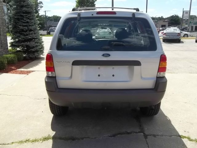 Ford Escape 2004 photo 4