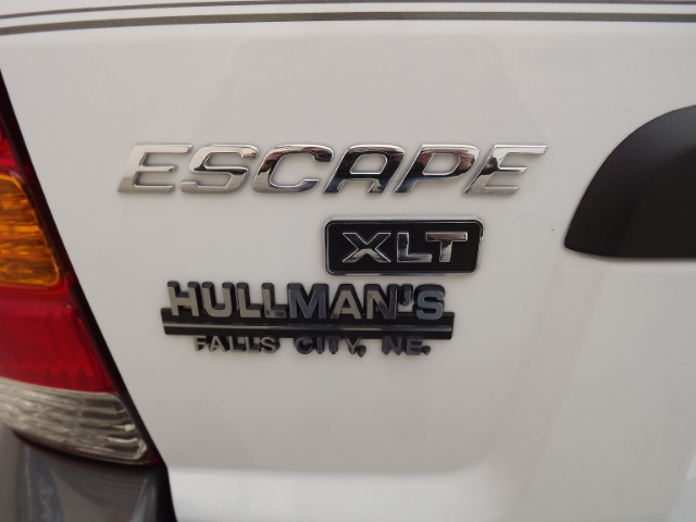 Ford Escape 2004 photo 4