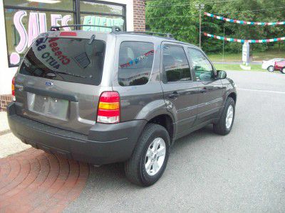 Ford Escape SL 4x4 Regular Cab SUV
